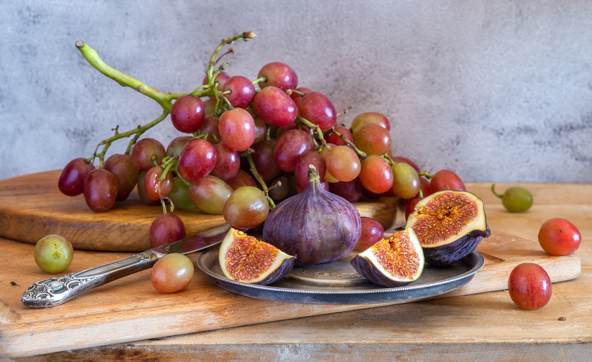 Still,Life,With,Figs,And,Grapes