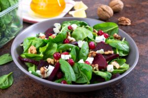 Vegan διατροφή και οξαλικά: είναι όντως επικίνδυνα; – Τι λένε οι ειδικοί