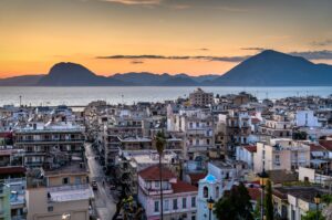Πάτρα σε ρυθμούς καρναβαλιού: 5 μέρη για να φάτε νόστιμα