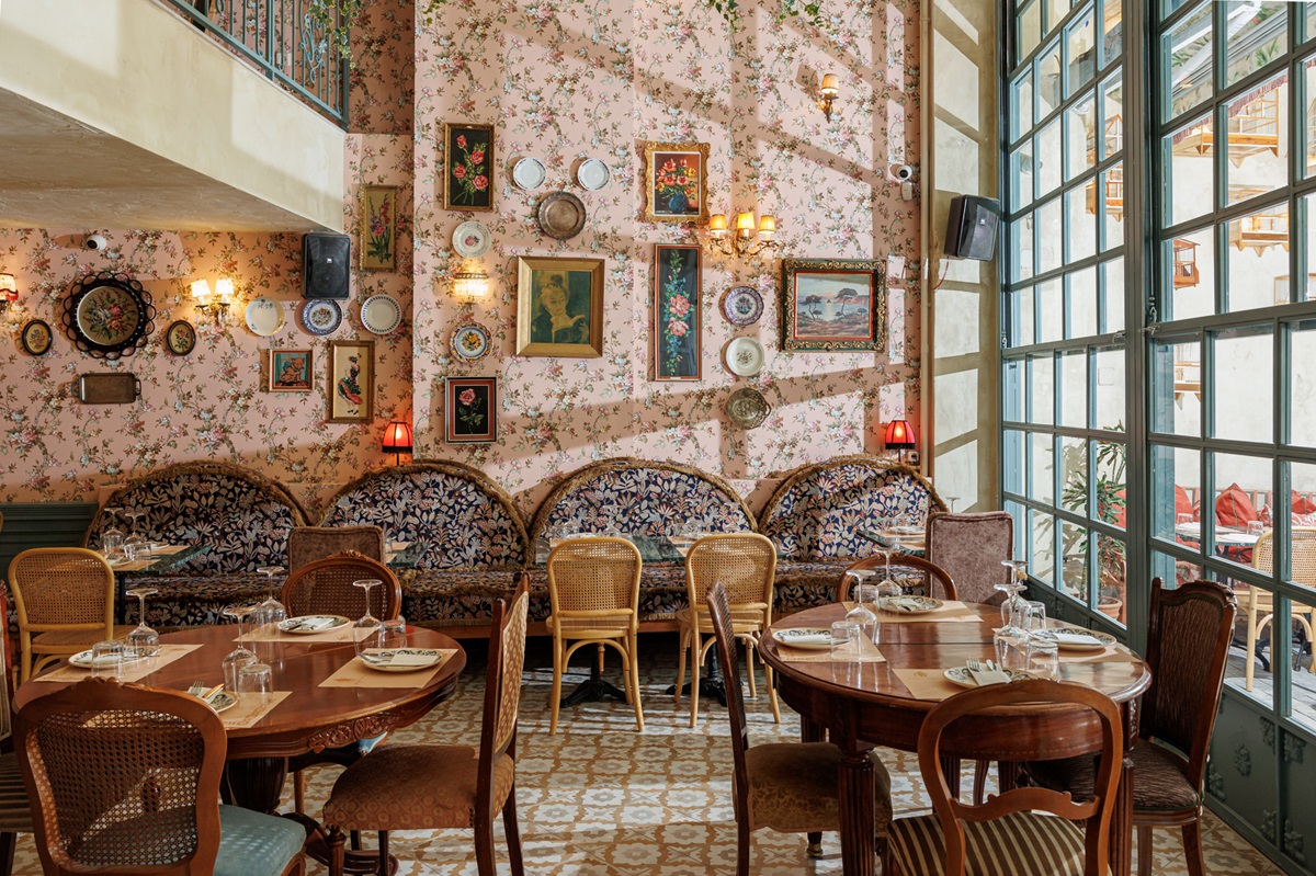 giagia-koukou-anoigma