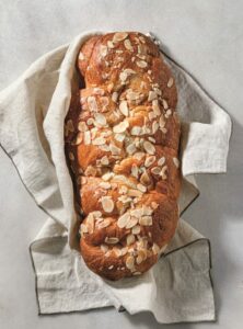 politiko-tsoureki-anoigma