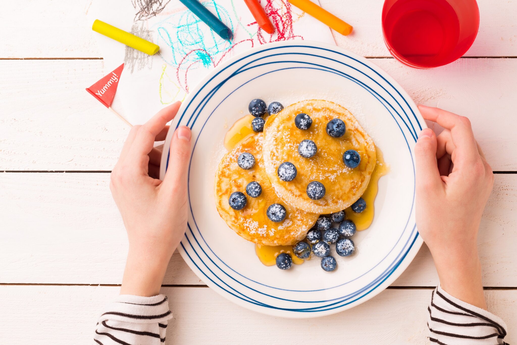 Kid’s,Breakfast,Meal,-,Pancakes,,Blueberries,And,Maple,Syrup.,Plate