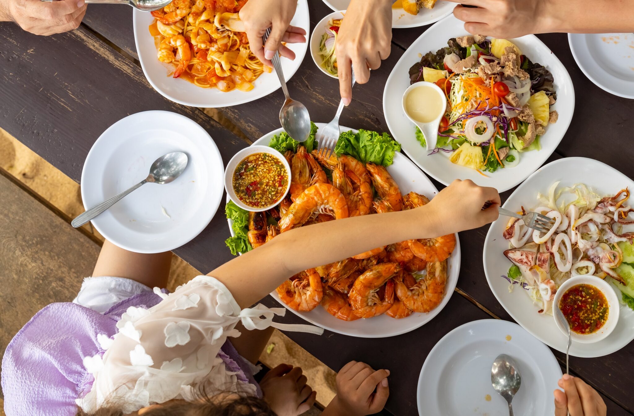 Happy,Asian,Multi-generation,Family,Enjoy,And,Fun,Spending,Time,Together