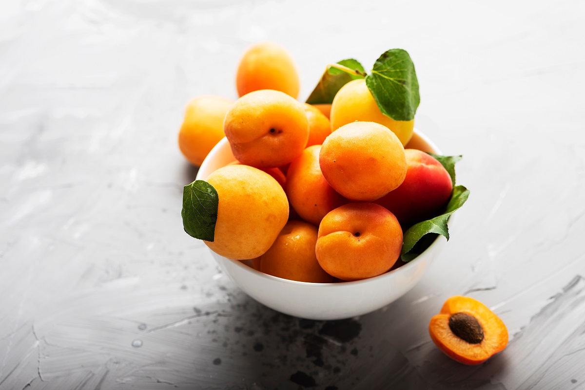 Fresh,Sweet,Apricots,On,The,Marble,Table,,Selective,Focus