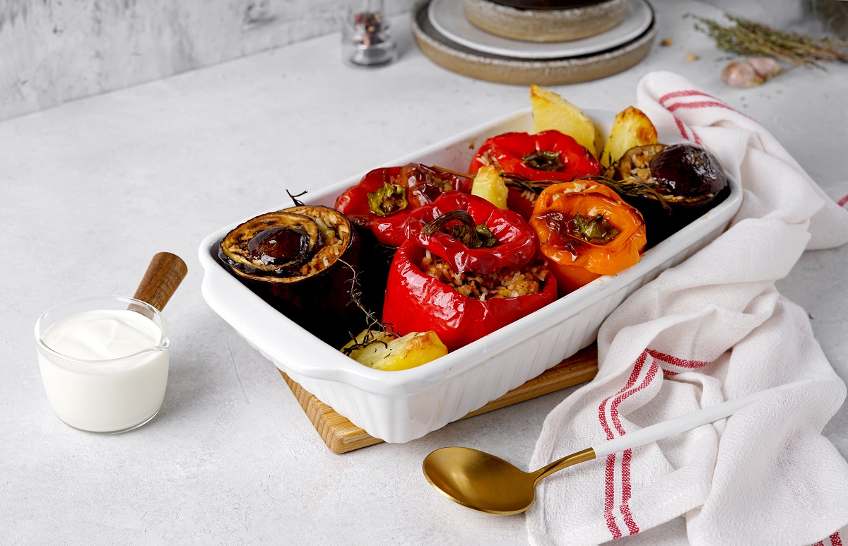 Greek,Traditional,Gemista,,Stuffed,Peppers,With,Meat,And,Rice,In