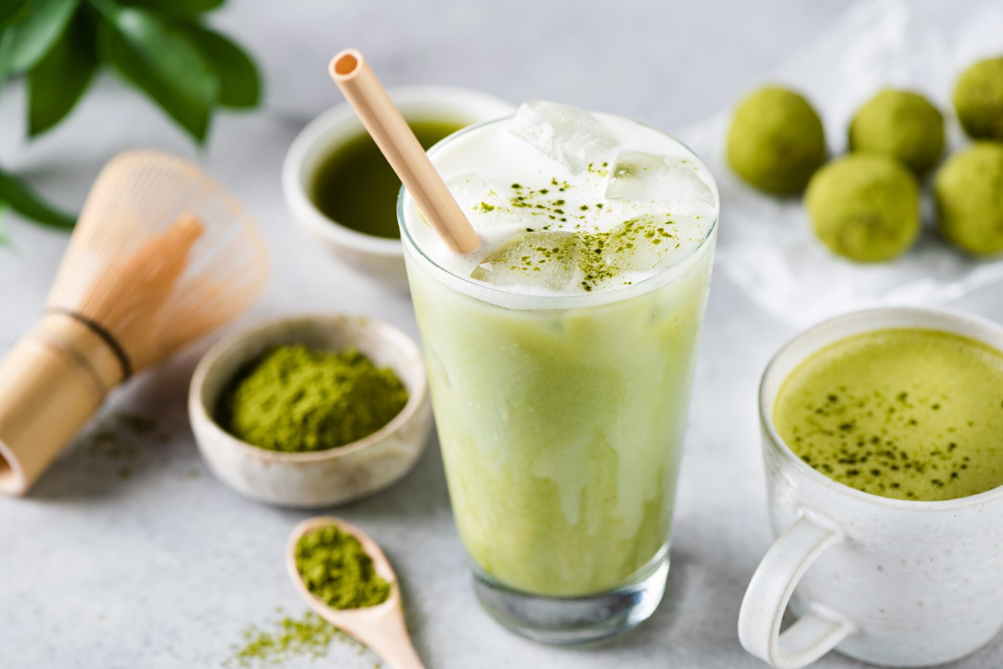 Delicious,Vegan,Matcha,Ice,Latte,In,Glass,On,Grey,Stone