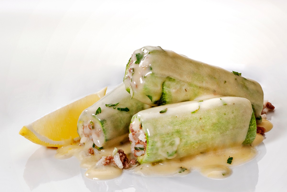 Stuffed,Zucchini,With,Rice,minced,herbs,And,Spices,In,Egg,And,Lemon