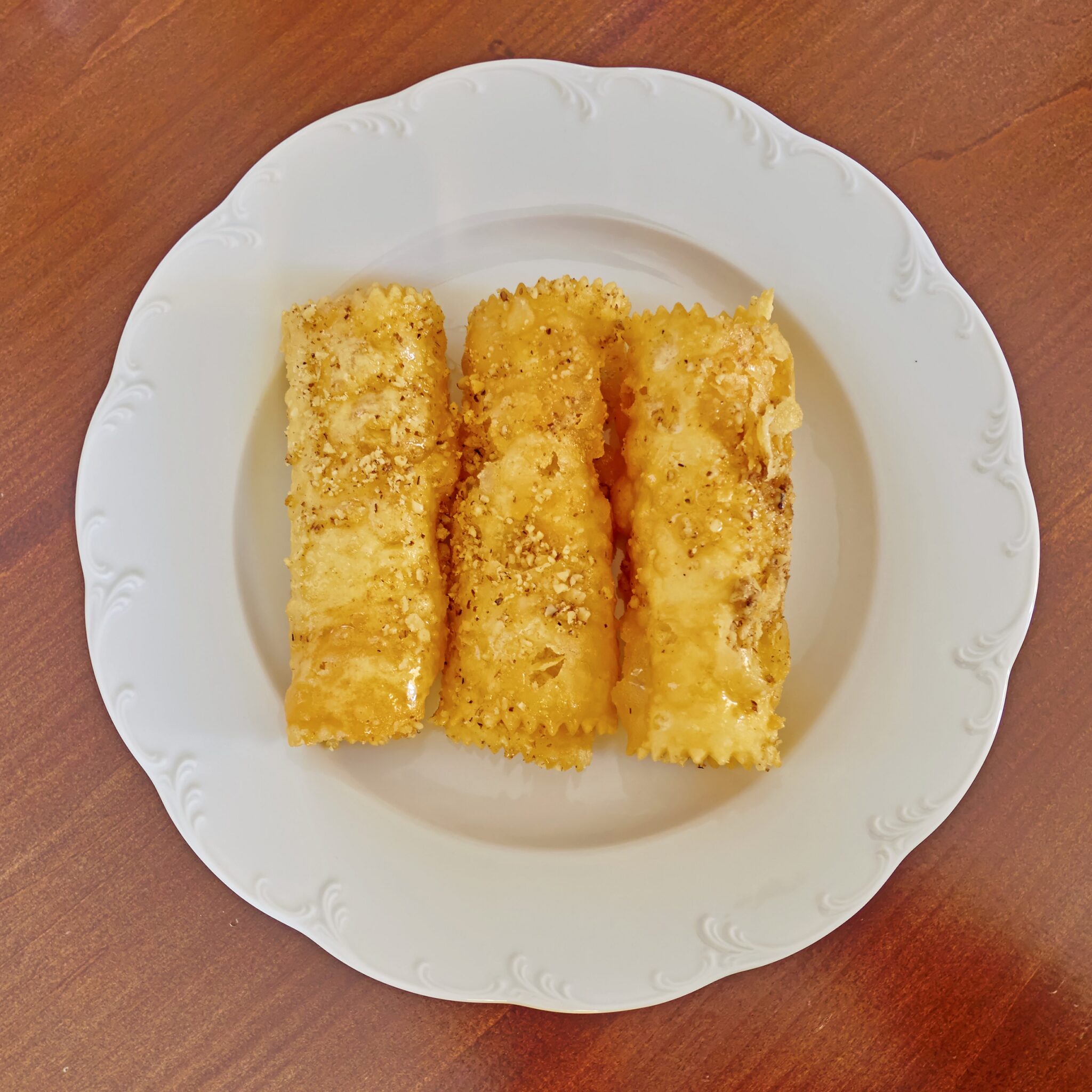 Greek,Christmas,Traditional,”diples”,Fries,With,Honey,Syrup,And,Nuts