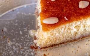 Ραβανί, ρεβανί ή σάμαλι; Οι ομοιότητες και οι διαφορές τους