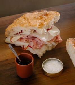 σάντουιτς με λαδόψωμο