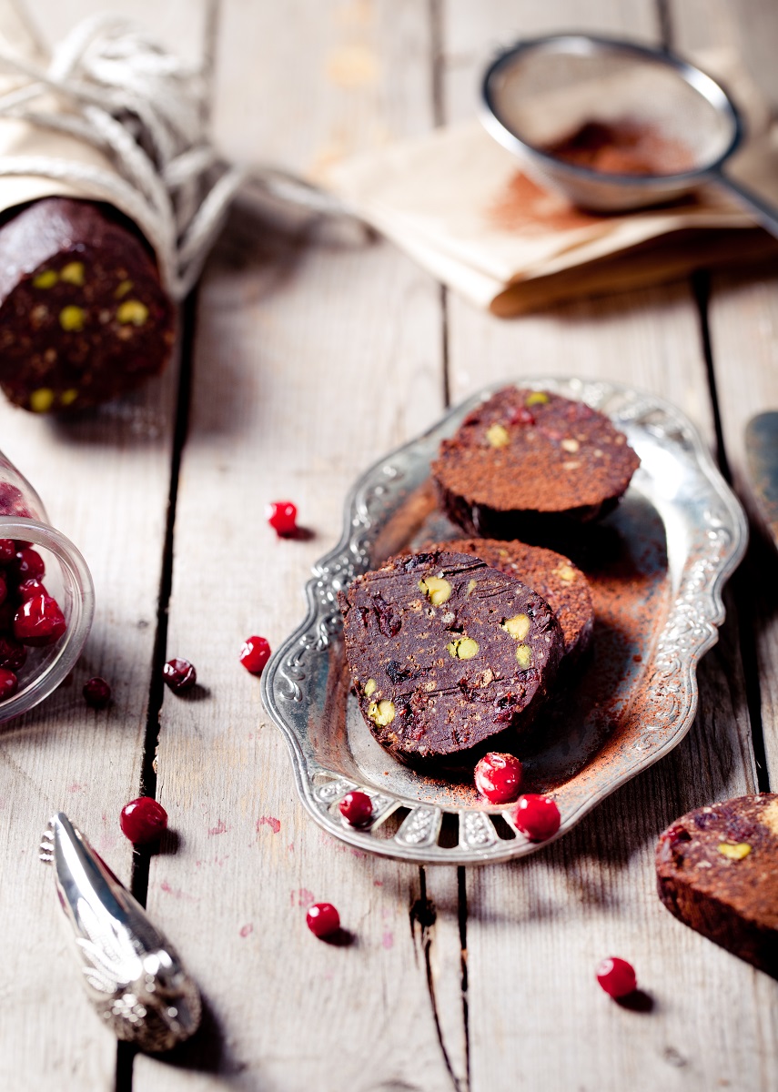 Chocolate,Dessert,”salami”,With,Pistachio,Nuts,,Port,And,Cranberry,On