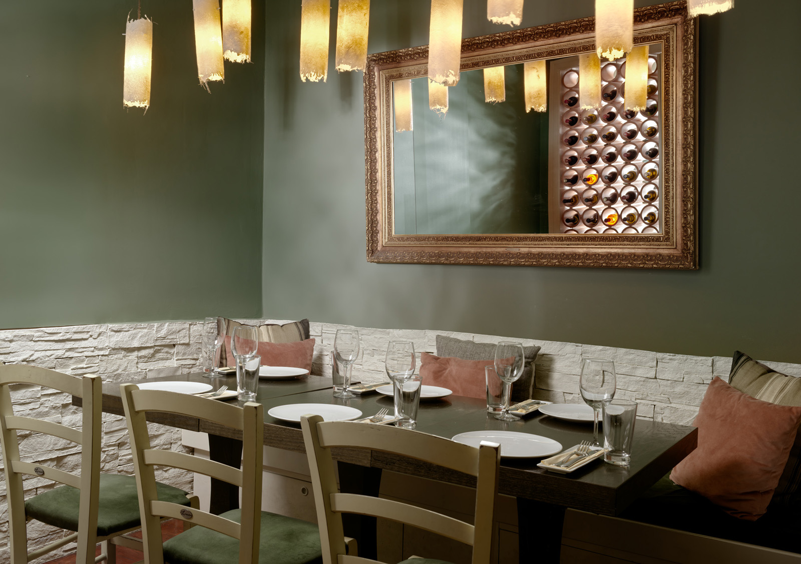 ΜΑΝΗΜΑΝΗ (1)