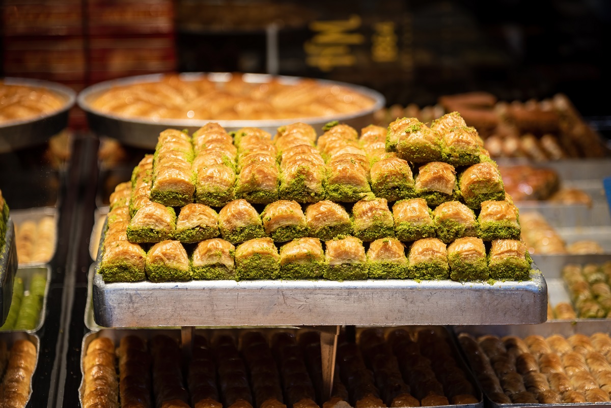 Σιροπιαστά γλυκά