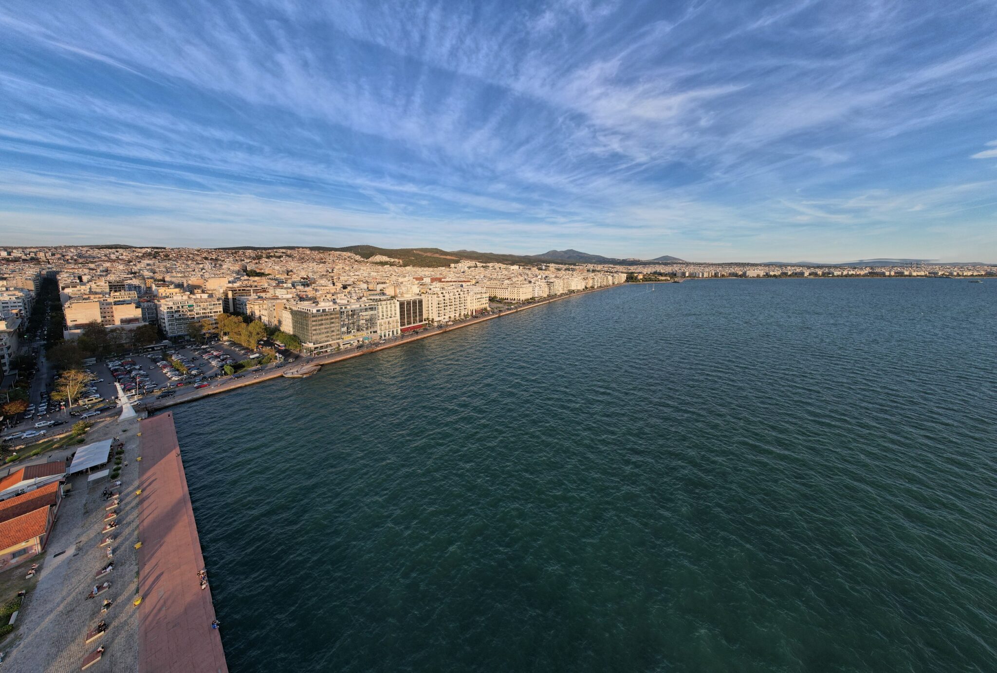 thessaloniki_trilogia_stath2_anoigma