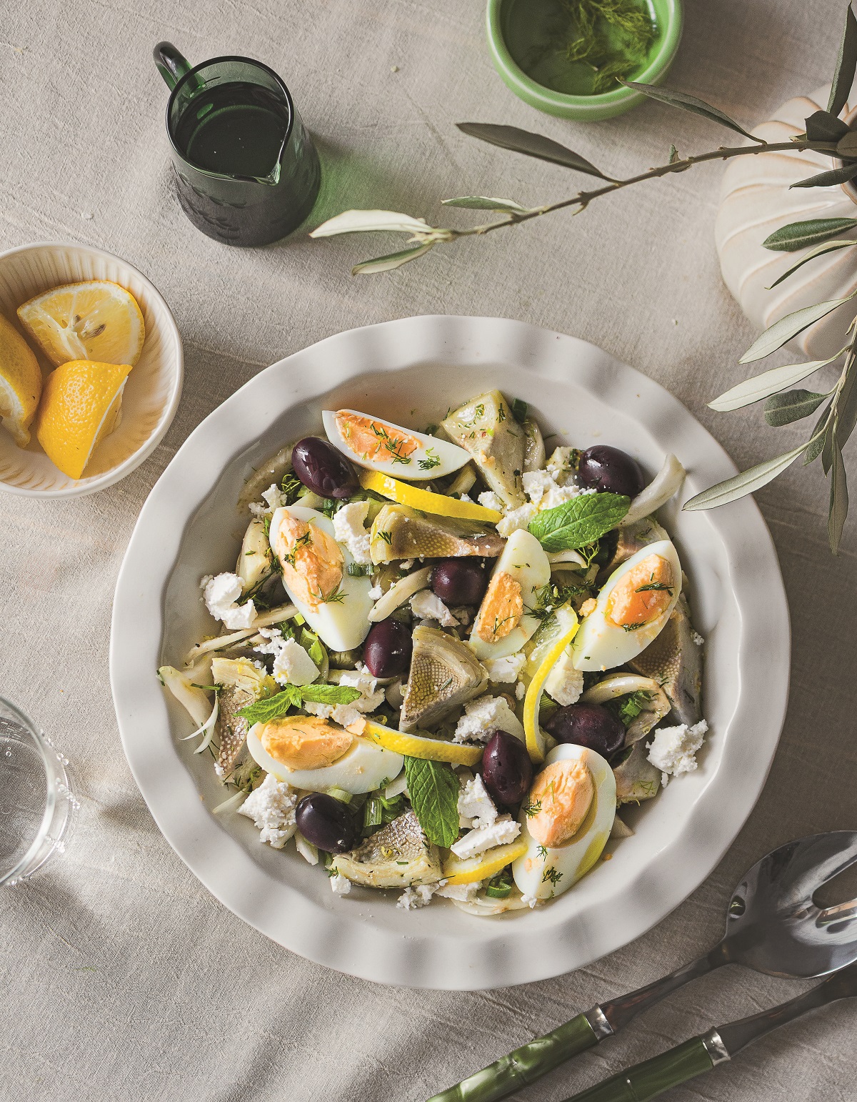 Salata me agkinares_anoigma