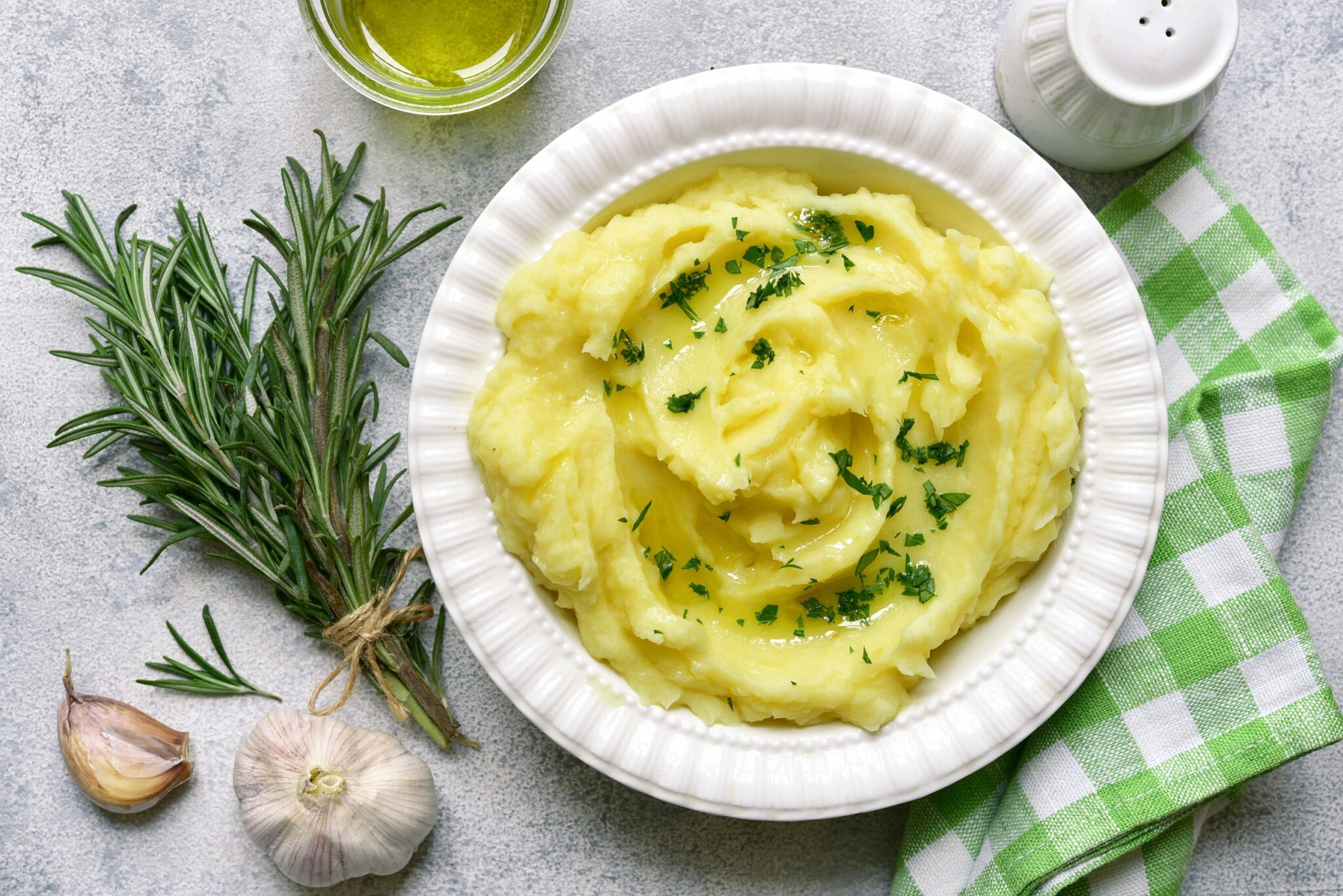Mashed,Potato,In,Mediterranean,Style,With,Rosemary,,Parmesan,Cheese,,Garlic