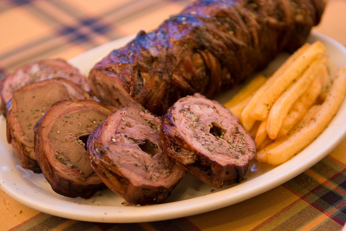 Greek,Kokoretsi,With,Potato,Fries