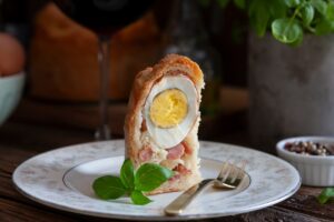 Tortano και Casatiello: Τα πασχαλινά ψωμιά στη Νάπολη με τους θρησκευτικούς συμβολισμούς (+συνταγές)