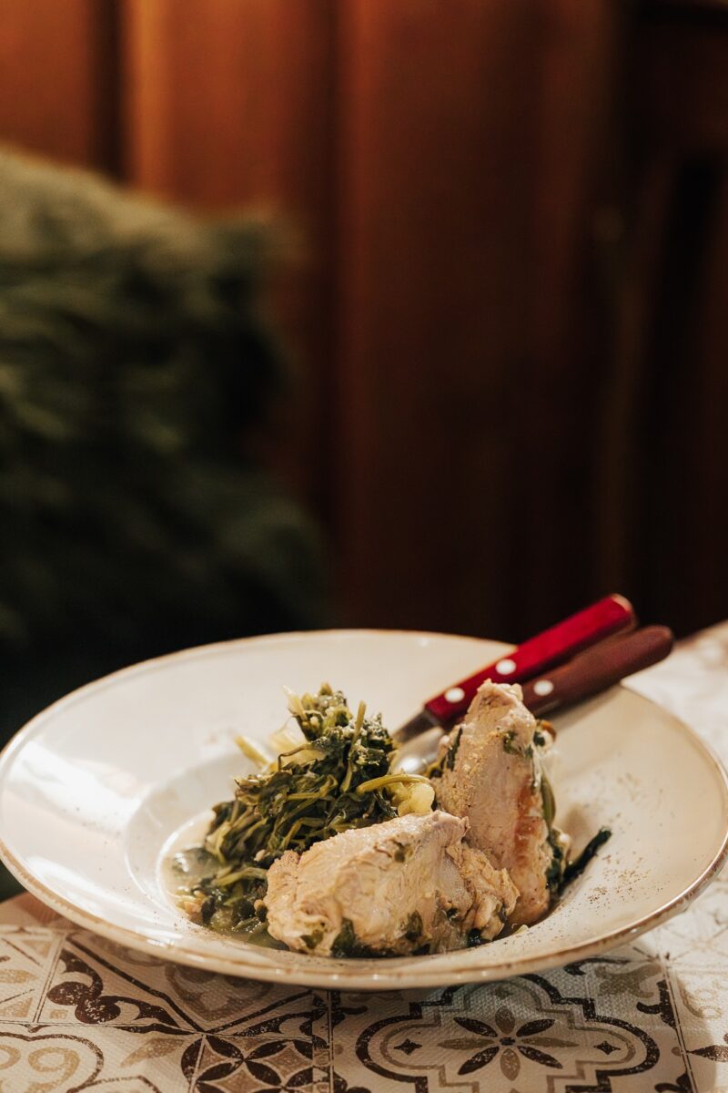 xoirino frikase_anoigma