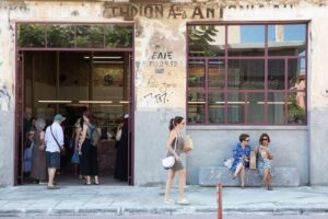 Red Jane Bakery: Πώς ένα παλιό χυτήριο στα Χανιά έγινε φούρνος αναφοράς